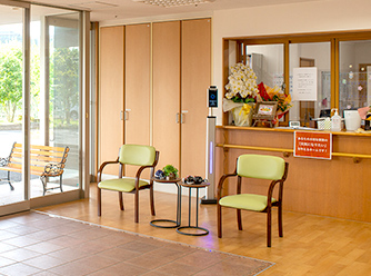 トミオケア 介護スタッフ 募集